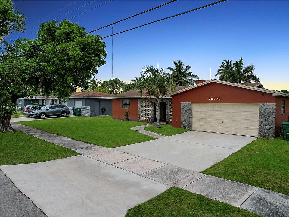 1st image of 20600 NW 2nd Ct