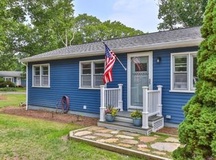 6 Januit St, Sandwich, MA 02563