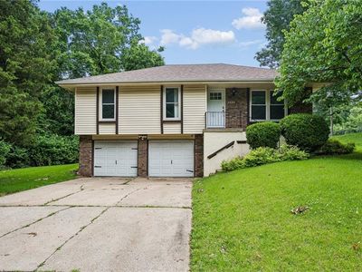 3533 N College Ave, Kansas City, MO, 64117