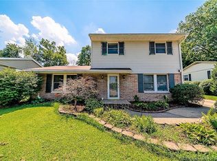 1203 W Walford Dr, Jeffersonville, IN 47130