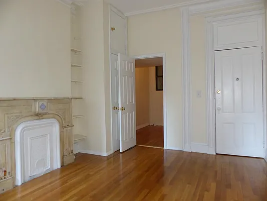 Rented by Immac Realty | media 21