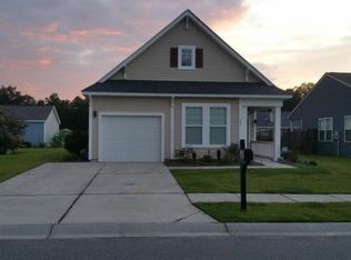 327 Harriswood Ln, Moncks Corner, SC 29461