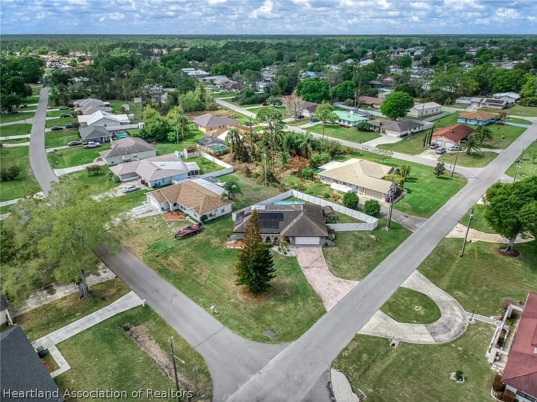 4201 Westminster Rd — Photo 40