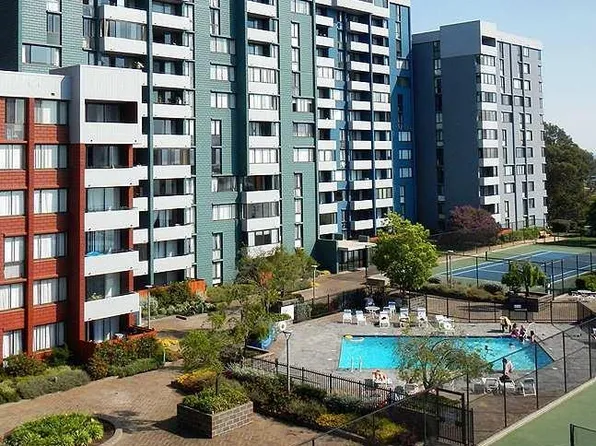 555 Pierce St APT 733D, Albany, CA 94706