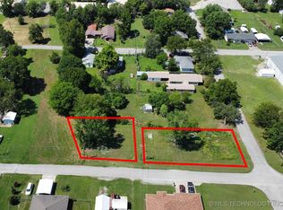 205 W Markham, Locust Grove, OK 74352