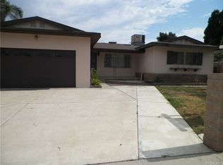215 E Merrill Ave, Rialto, CA 92376