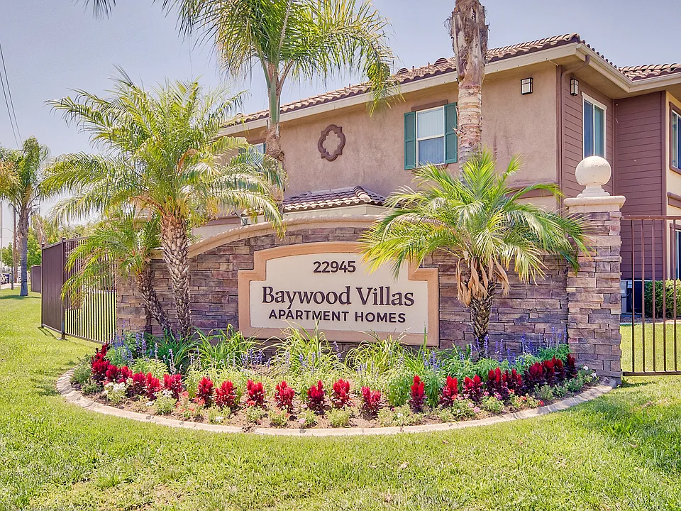 Baywood Villas