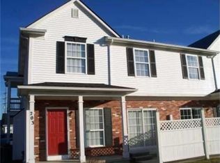 2504 Riversedge Dr #97, Saline, MI 48176