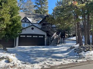 1039 Grass Valley Rd, Lake Arrowhead, CA 92352
