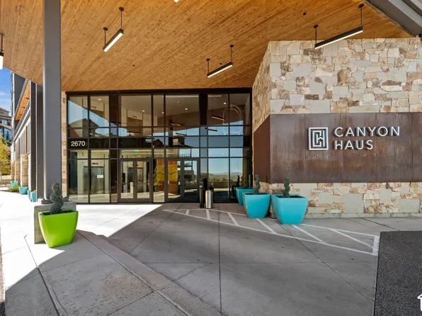 2670 Canyons Resort Dr Unit 320, Park City, UT 84098