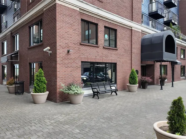 960 Harris Avenue #602, Bellingham, WA 98225