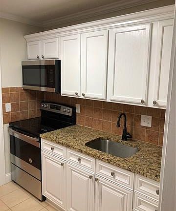 5th image of 1041 Bose Ave