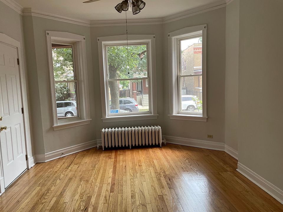 1st image of 2318 N Avers Ave #1F
