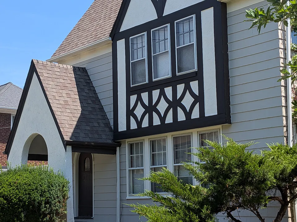1211 Giel Ave #UP
