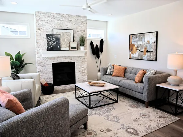 6201 NE Grant Ln, Ankeny, IA 50021