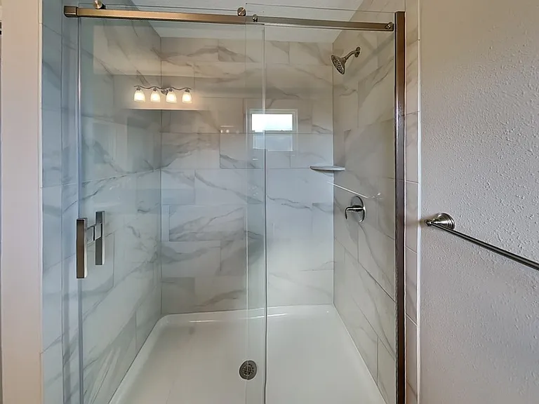 2082 W Swanson Dr — Photo 13
