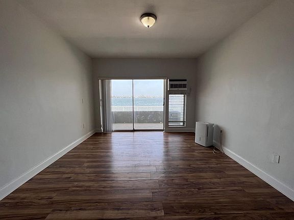 2nd image of 7927 East Dr Unit 261-7927-2