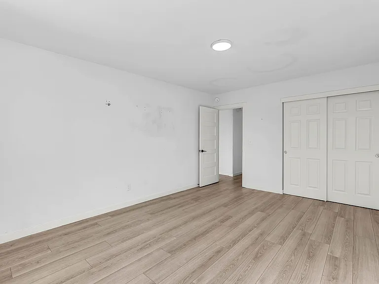 2102 NW Kelly Dr #15 — Photo 18