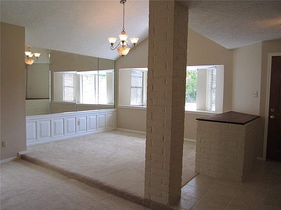 5th image of 7043 Camino Verde Dr