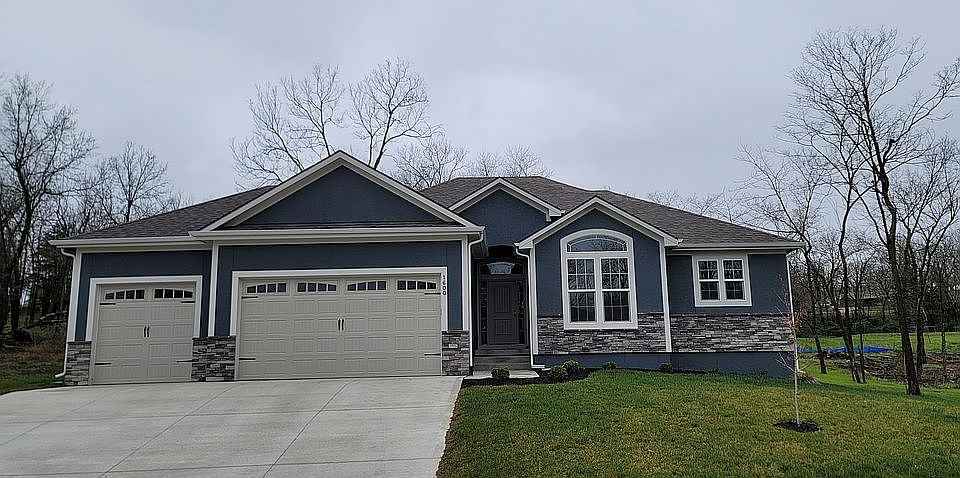 1st image of 1600 Stonewall Dr