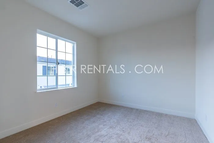3024 Ellis Town Dr #1 — Photo 8