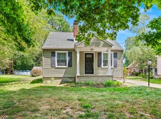 24 Canfield Ave, Mine Hill, NJ 07803