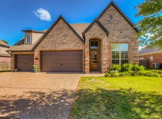 1521 Partridge Run, Bentonville, AR 72712