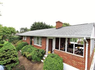 2002 Roundelay Rd, Lynchburg, VA 24502