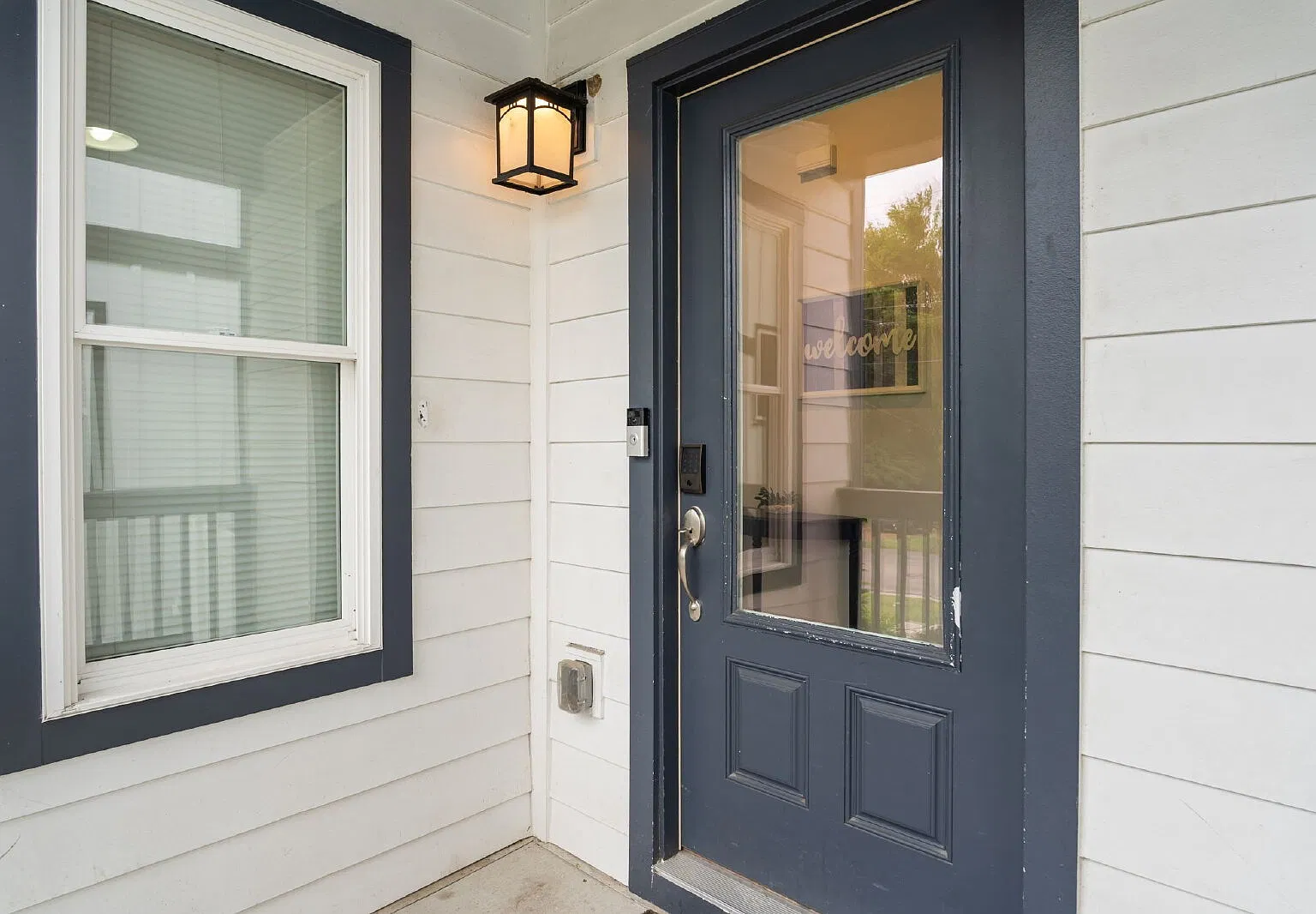 3 bed, 2.5 bath, 1660 sqft, $9,000 — Photo 4
