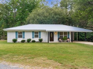 392 Ed Parkman Rd, Prentiss, MS 39474