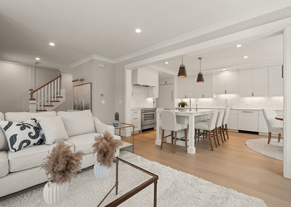 1st image of 235 California St #235