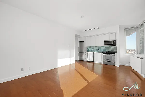 Rented by Mirador Real Estate | media 5