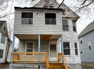 1424 E 111th St, Cleveland, OH
