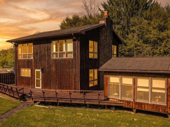 43C Stoney Rd, Fairmont, WV 26554