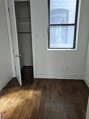 5th image of 459 E 135th St #2D
