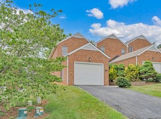 5014 Fairfax Pl, Roanoke, VA 24018