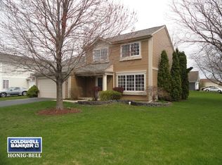 1541 Golden Oaks Pkwy, Aurora, IL 60506