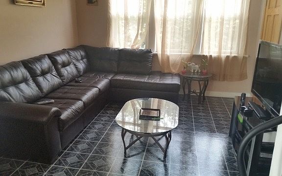3rd image of 2059 N Mozart St