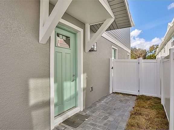 3rd image of 510 N Lois Ave #4