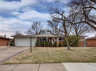 9121 Pennant Ln, Saint Louis, MO