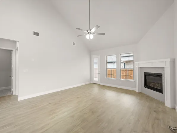 1009 Wasatch Ct, Burleson, TX 76028