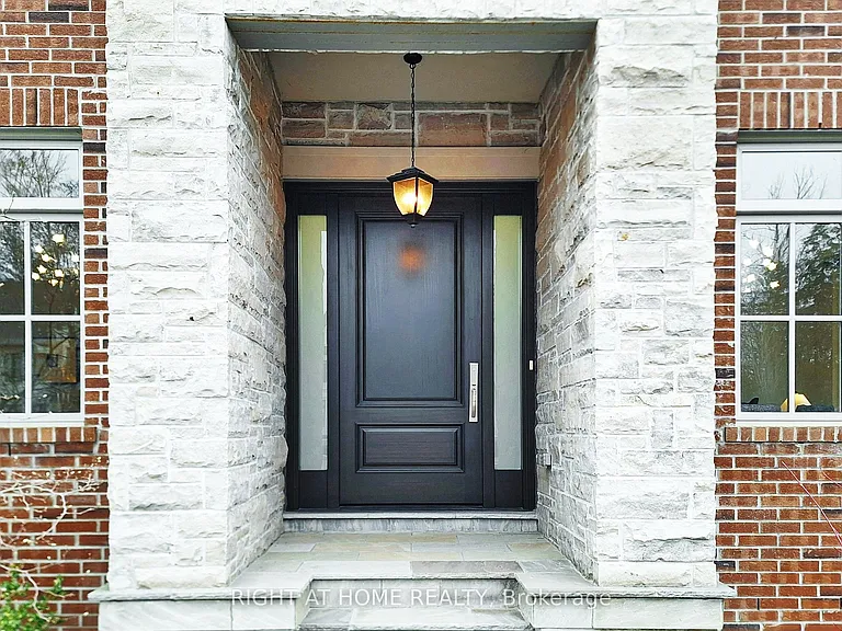 15 Davina Cir — Photo 2