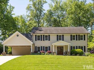 1913 Hillock Dr, Raleigh, NC 27612