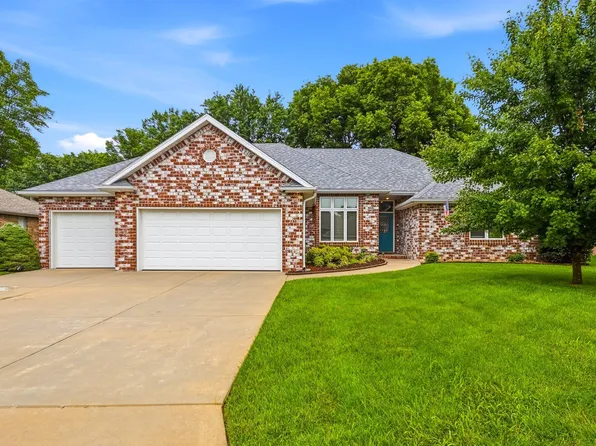 2383 W Buena Vista Street, Springfield, MO 65810