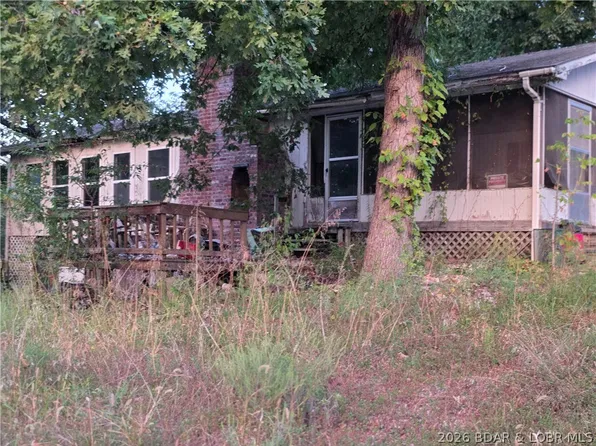 27937 Sammons Ave, Warsaw, MO 65355