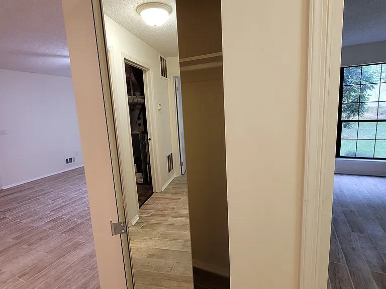 433 Danbury Ln #433 — Photo 28