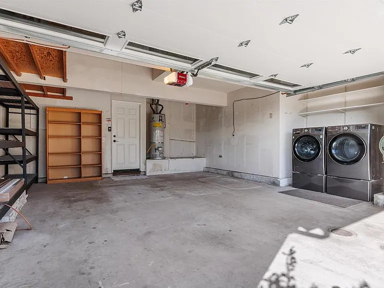 1816 Willowspring Dr — Photo 34