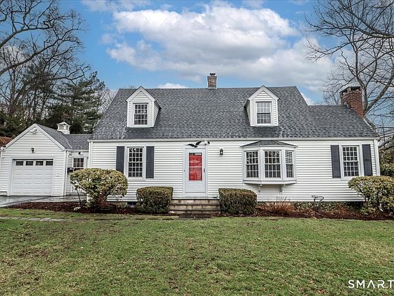 5th image of 28 Overbrook Road
