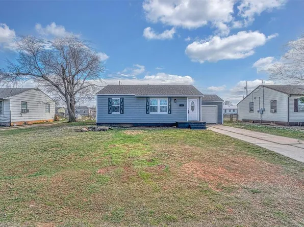 908 E Katy Dr, Altus, OK 73521