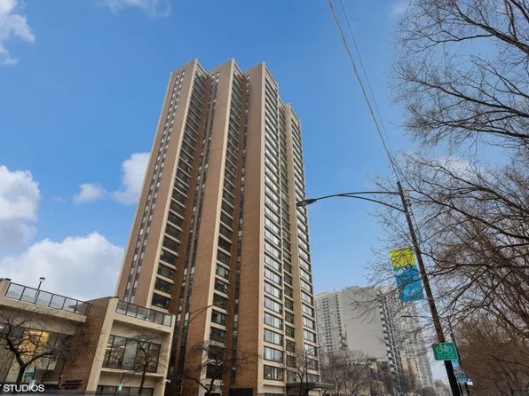 1850 N Clark St APT 2608, Chicago, IL 60614